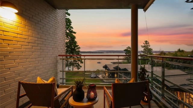 Bo med sjøen som nærmeste nabo!