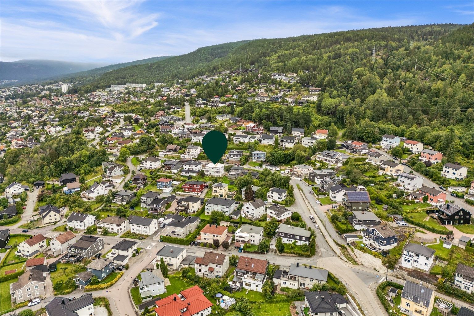 Veletablert, rolig og attraktivt boligområde