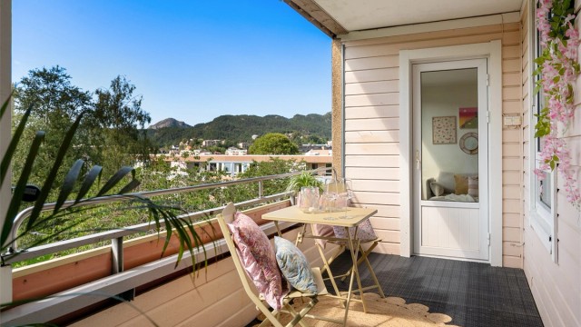 - Velkommen til Ortuflaten 63! -