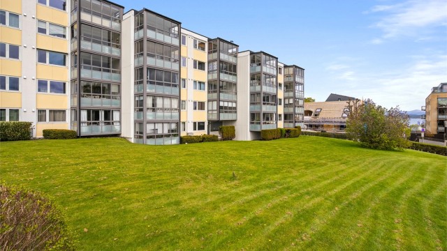 Lene Hviding v/Krogsveen eiendom har gleden av å presentere Bjaalands gate 2B.