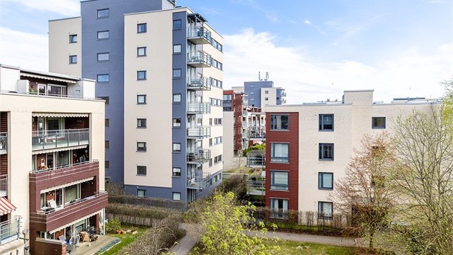 Boligen ligger i et etablert og rolig område i Vestparken.