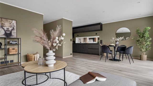 Sørbygdavegen 24A og 24B. Helt nye eneboliger over ett plan. Åpen stue- og kjøkkenløsning med gode lysforhold. Bilde av 24C som er solgt.