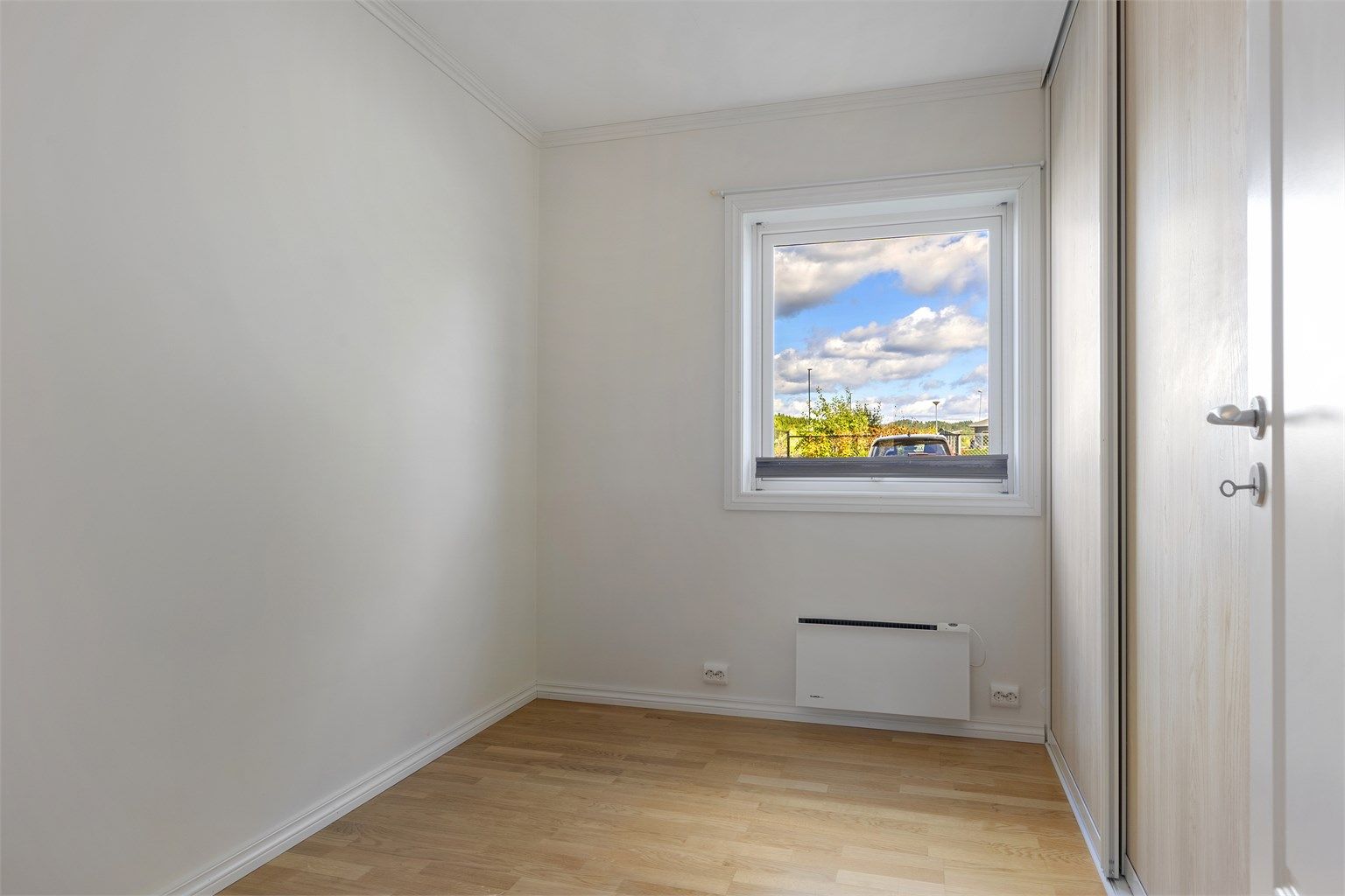 Soverommet passer godt som barnerom, gjesterom eller kontor.