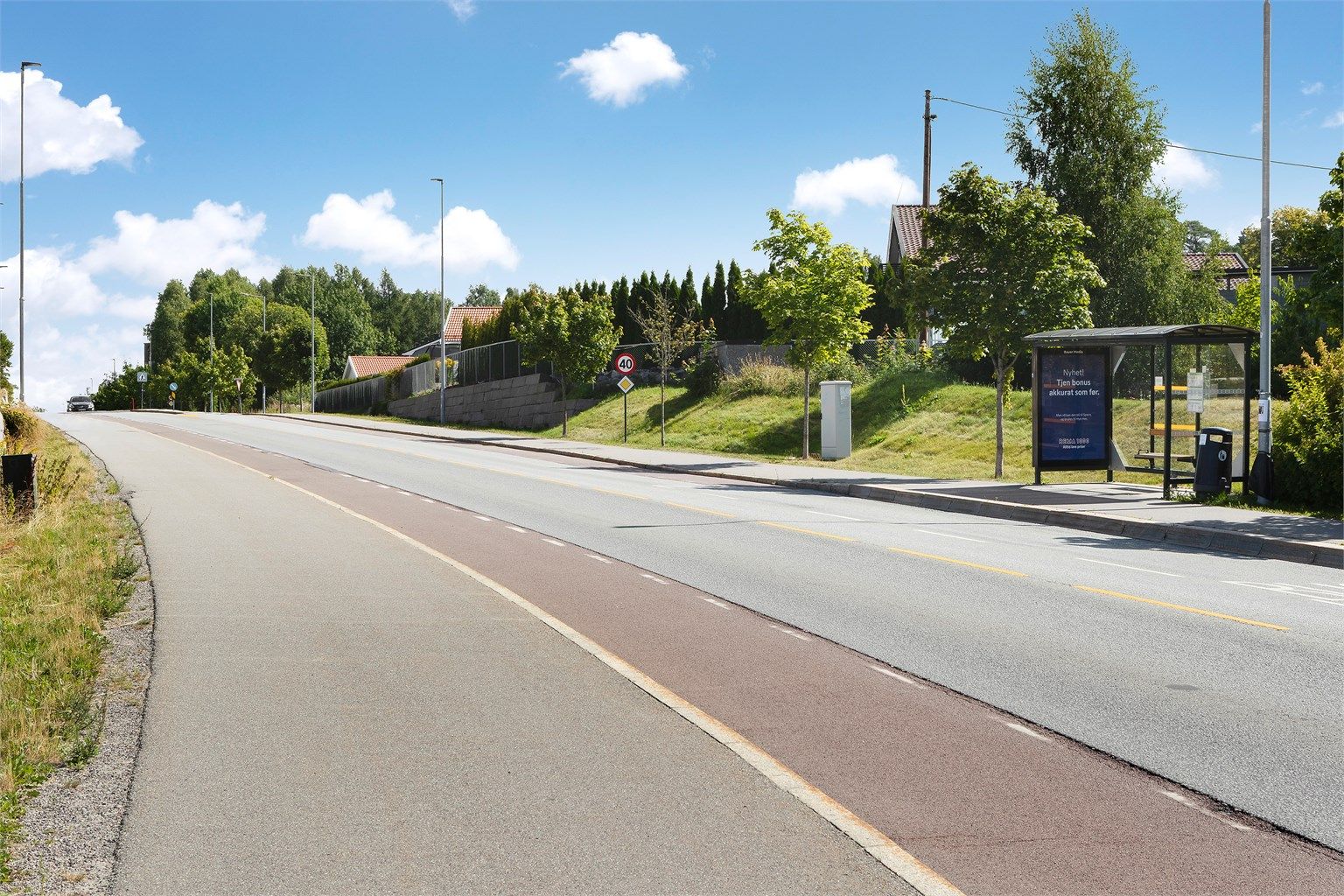 Kort gangavstand til bussholdeplass med hyppige avganger til Ski sentrum og Vinterbro.