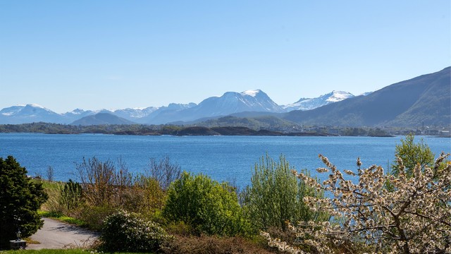 Eiendommen har gode solforhold