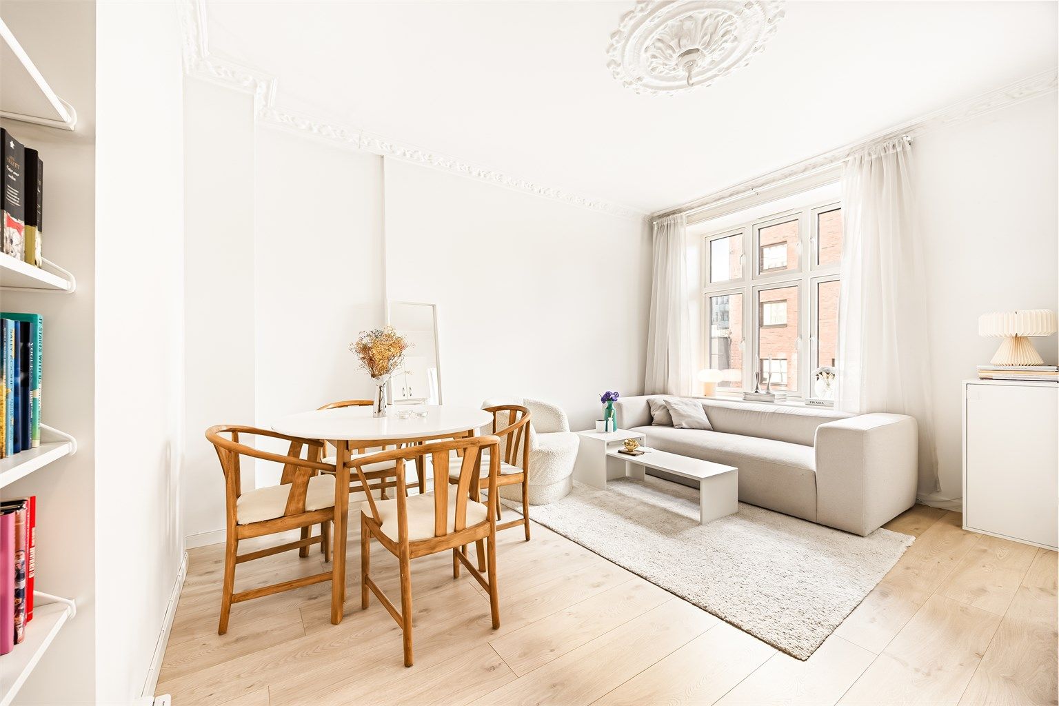 Velkommen til Arbos gate 1D! Presentert av Sara Marie Zachariassen v/ Krogsveen Eiendomsmegling. Foto: Marit Andersen.