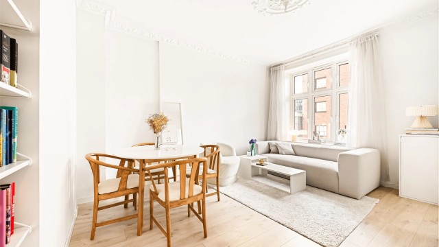 Velkommen til Arbos gate 1D! Presentert av Sara Marie Zachariassen v/ Krogsveen Eiendomsmegling. Foto: Marit Andersen.