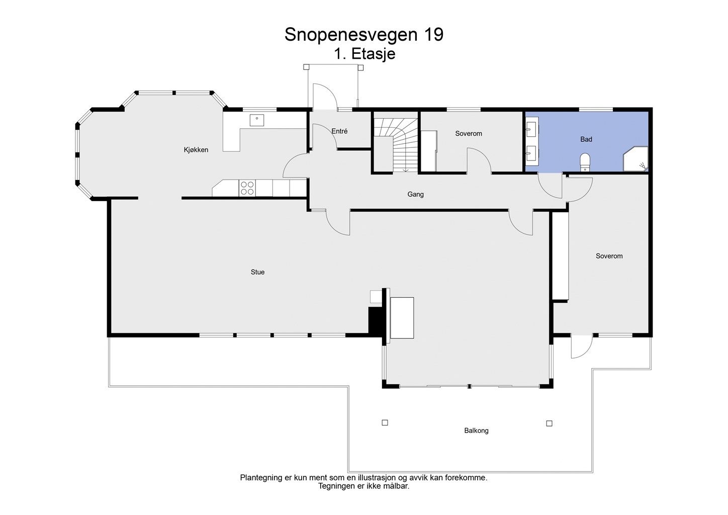 Planløsningen gir en god oversikt over romfordelingen i første etasje.