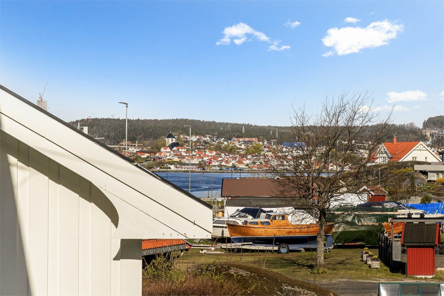 Utsikt over mot Brevik.