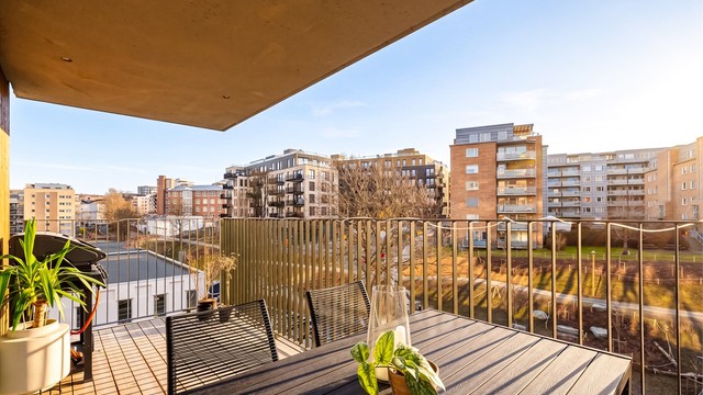 Her er det plass til sittegrupper og beplantning etter ønske.