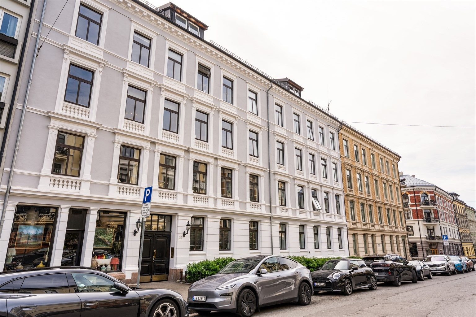 Velkommen til denne flotte leiligheten på Frogner! 