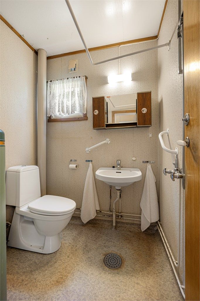 Badet er utstyrt med gulvvarme