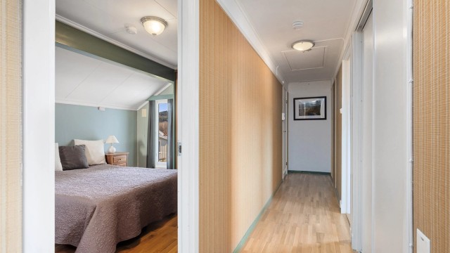 Alle soverommene er fint samlet i 2. etasje i tillegg til baderommet