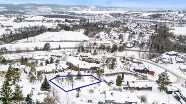 Eiendomsmegler Krogsveen v/Per Inge Hunvik har gleden av å presentere attraktiv boligtomt på Løkenåsen
