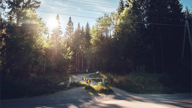 Skiløyper og fine sykkel- og løpestier fra Brekkekrysset er kun få minutters gange fra boligen.