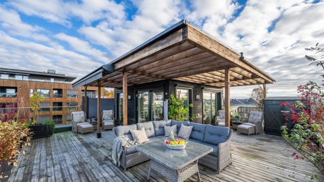 Velkommen til Rådhusgaten 1 - Attraktiv toppleilighet beliggende midt i hjerte av Tønsberg sentrum.
