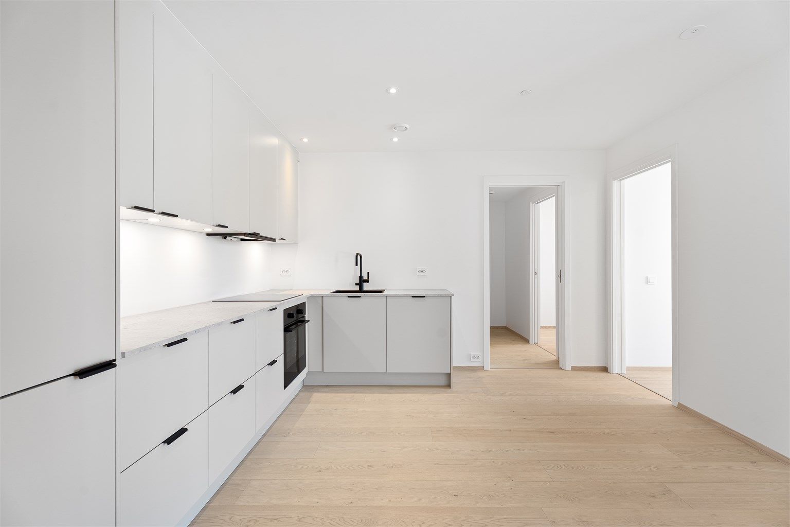 Moderne og lekkert kjøkken av god størrelse