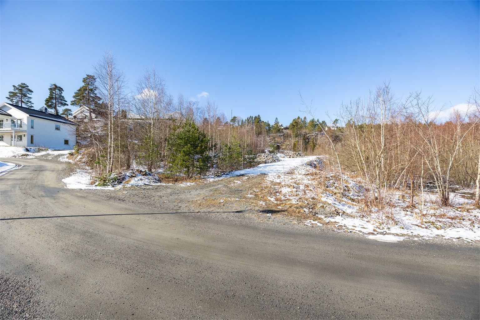 Gode solforhold og sjønær beliggenhet