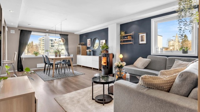 Velkommen til Ovenbakken 21B - Presenteres av Eiendomsmegler Kristoffer Stormfelt v/Krogsveen!