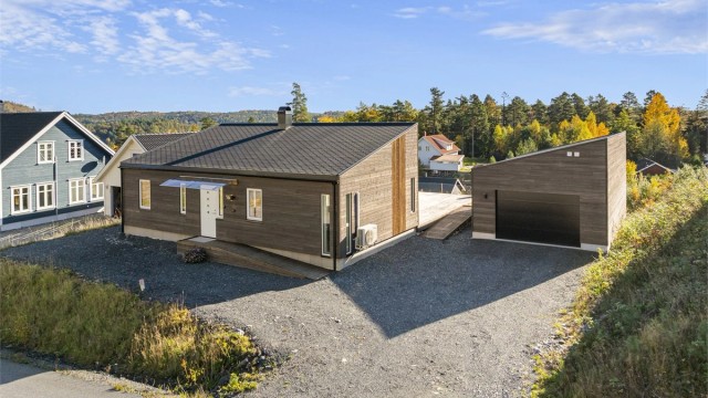 Enebolig med alt på en flate og trappefri adkomst