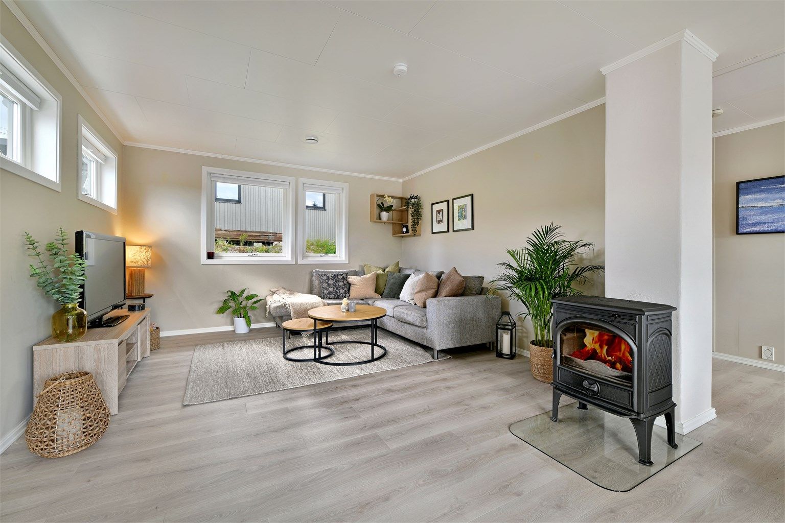 Stue - plass til sofaløsning og TV - i dette området er det i bygningstegningene tegnet inn mulighet for et ekstra soverom