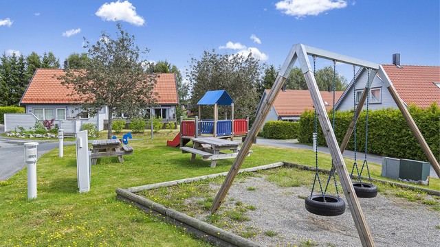 Fellesområdene vedlikeholdes gjennom årlig dugnad.