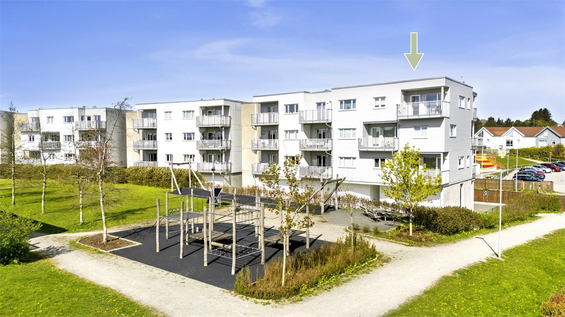 Boligen ligger i et familievennlige boligområdet (Foto: Marianne Lyse). 