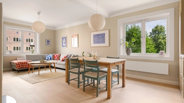 Velkommen til Haarklous plass 15A på Torshov v/Ola Wee Ahlstrand hos Krogsveen Bærum. Foto: Studio Juliane Jenssen