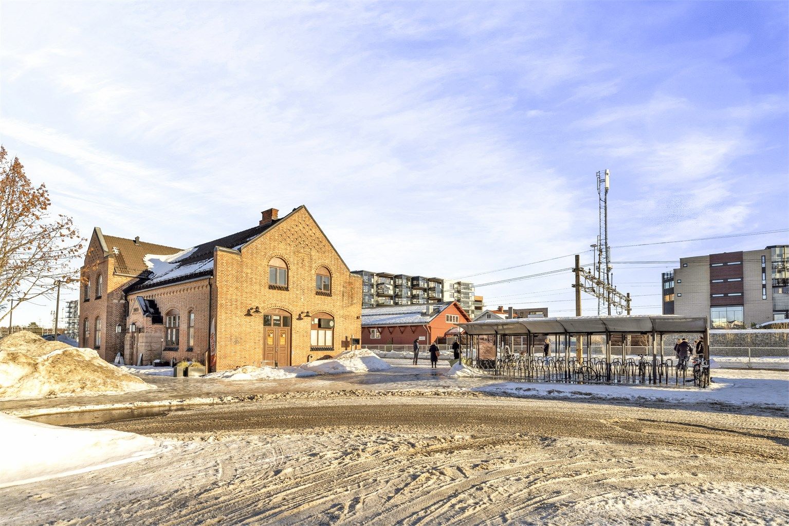 Jessheim stasjon ligger innenfor en 15-minutters spasertur.