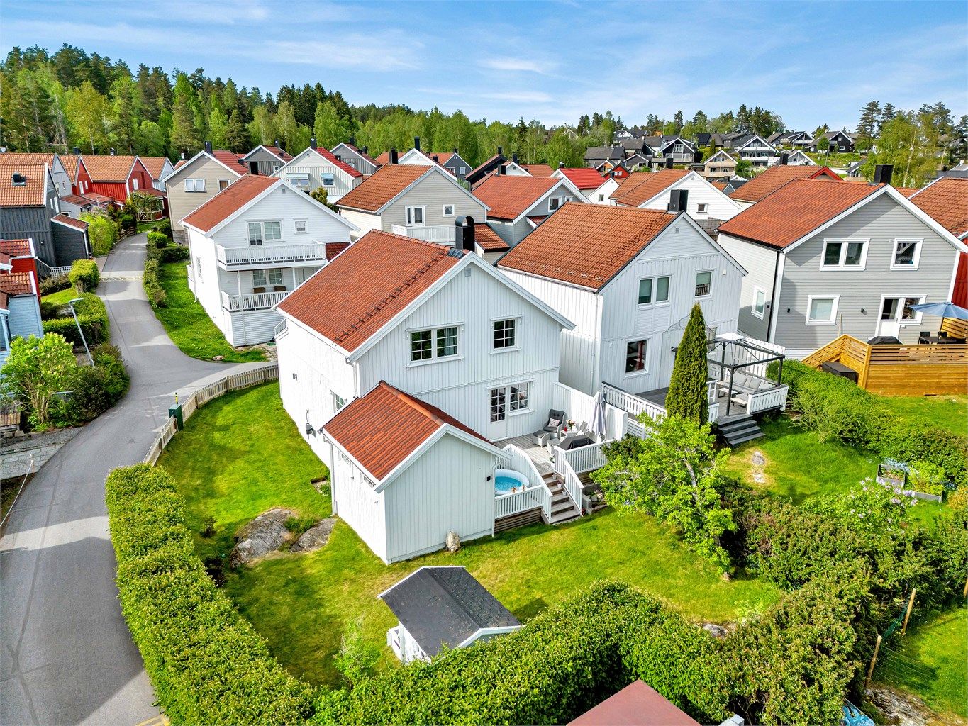 Eiendomsmegler Krogsveen ønsker velkommen til Furukollen 5