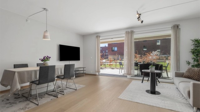 Velkommen til Folagrenda 7, presentert av Terje Tveit i Krogsveen.