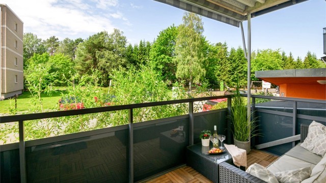 Velkommen til Libakkfaret 3A og denne flotte 4-roms leiligheten med flott beliggenhet! Presentert av Christoffer S. Akerjordet og Krogsveen Nordstrand