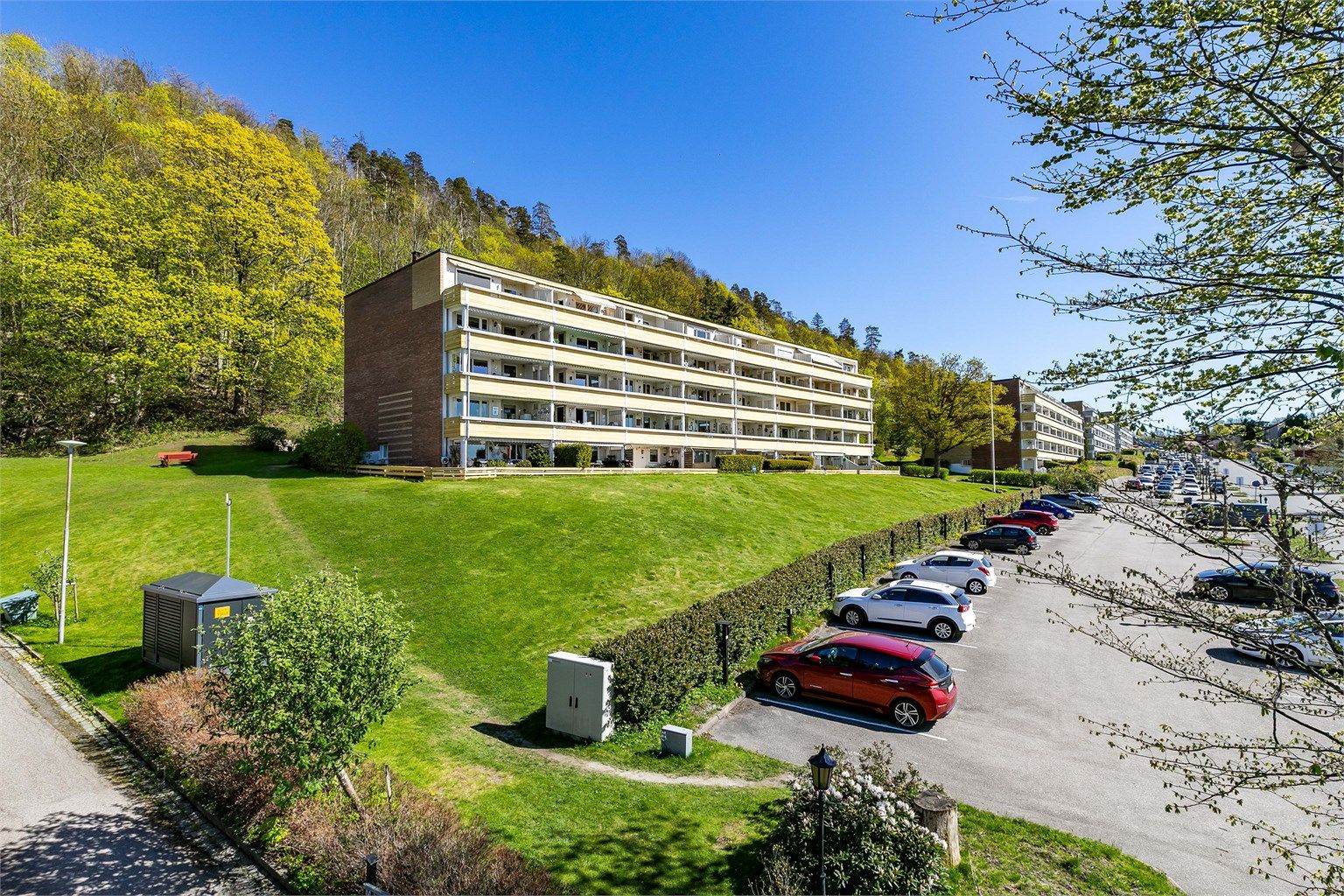 I veletablerte Refsnesalleen 1 borettslag inngår totalt 120 andelsleiligheter.