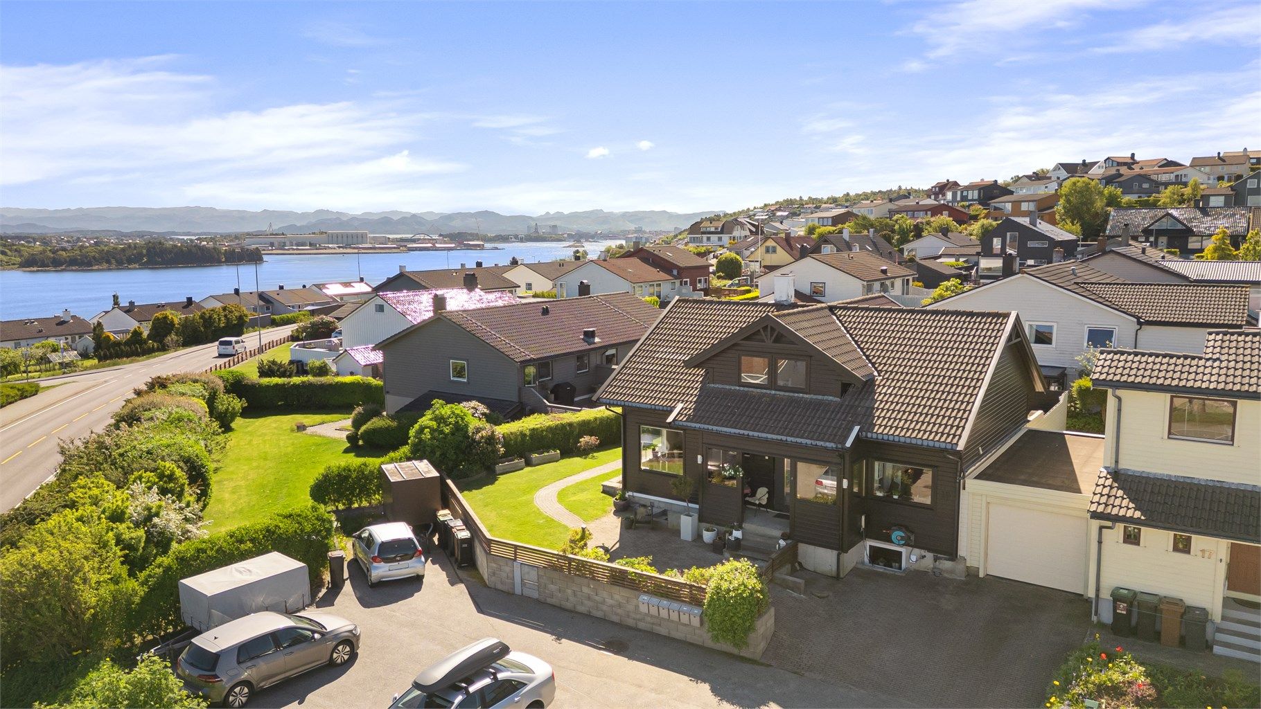 Lene Hviding v/Krogsveen eiendom har gleden av å presentere Oksøyveien 19.