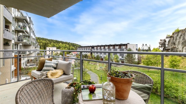 Her har man med andre ord god plass til utemøblement som en sittegruppe og grill - det er tillatt med el- og/eller gassgrill