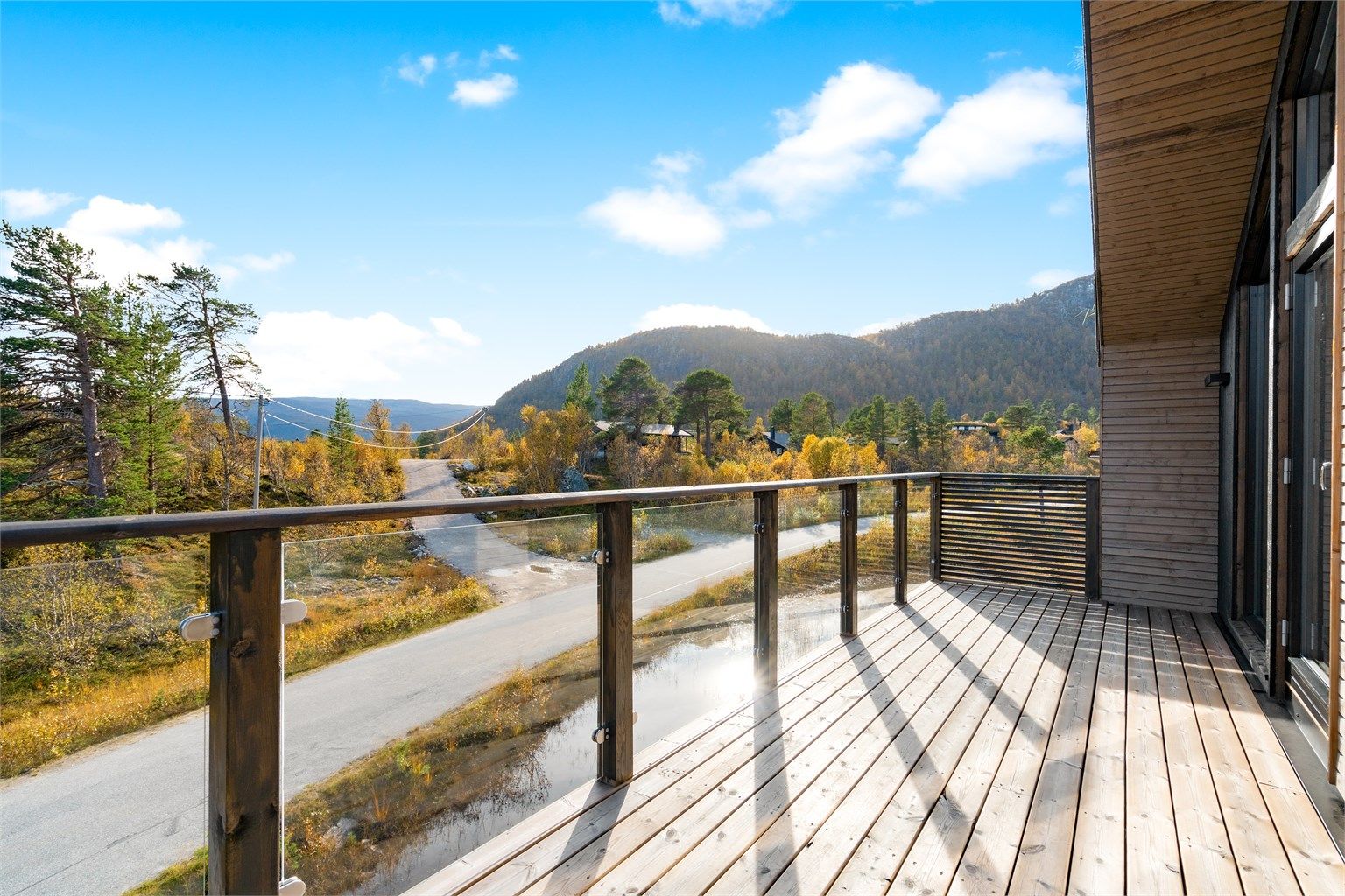 Utsikten mot Enden og Plassenuten.