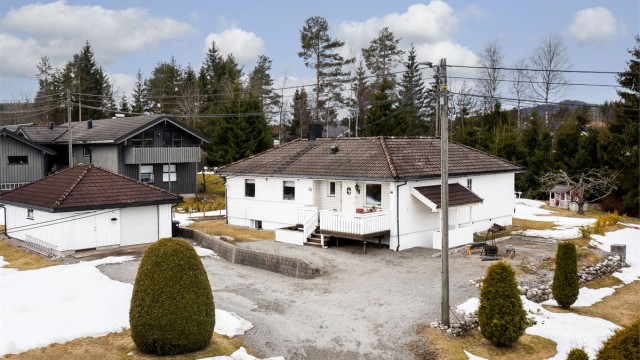 Fredrik Christoffersen presenterer: Holte Skog 15!