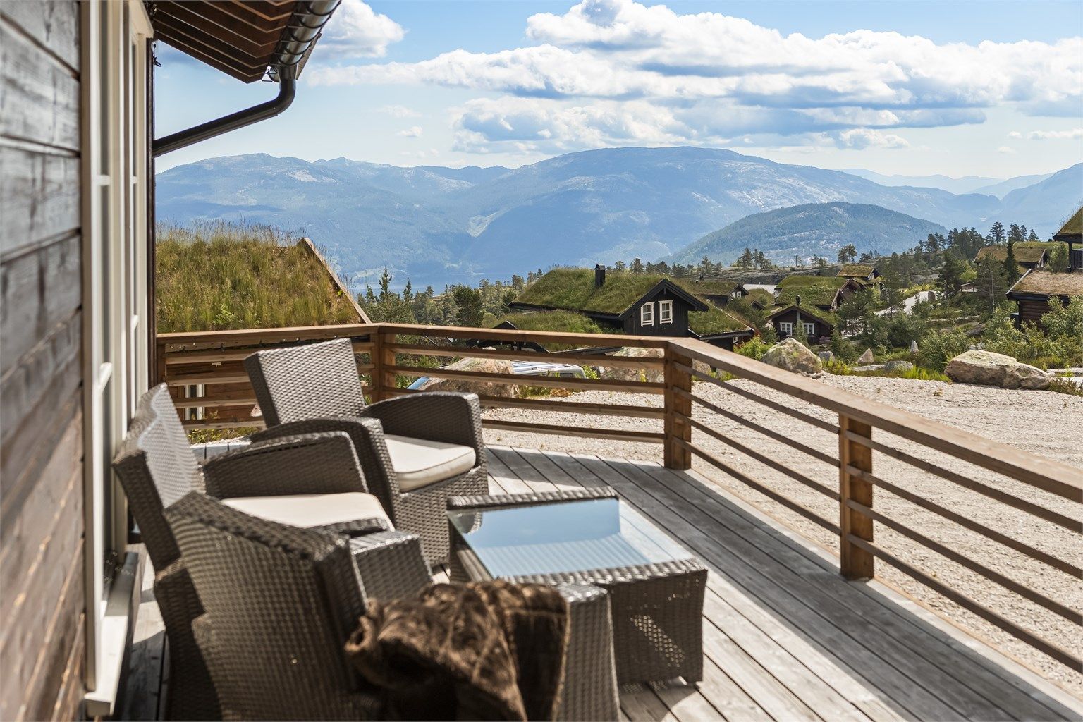 Her kan du sitte og nyte utsikten!