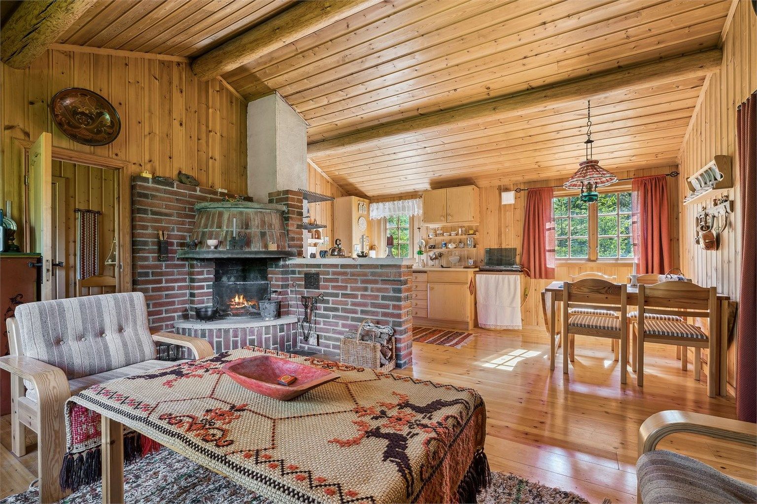 En trivelig fritidseiendom beliggende i område tilhørende område som går under navnet "Vikerfjell".