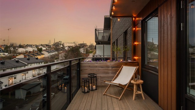 Sindre Nyhus v/ Krogsveen Løren viser denne flotte 3-roms toppetasjen, i områdets kanskje flotteste sameie!