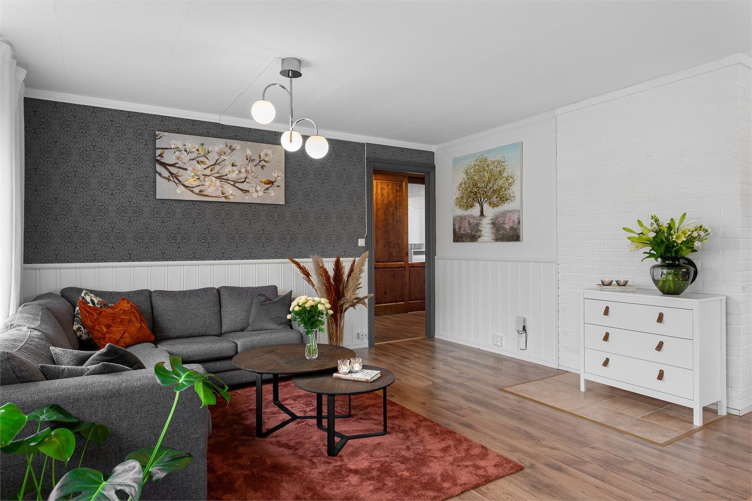 Plass til sofagruppe