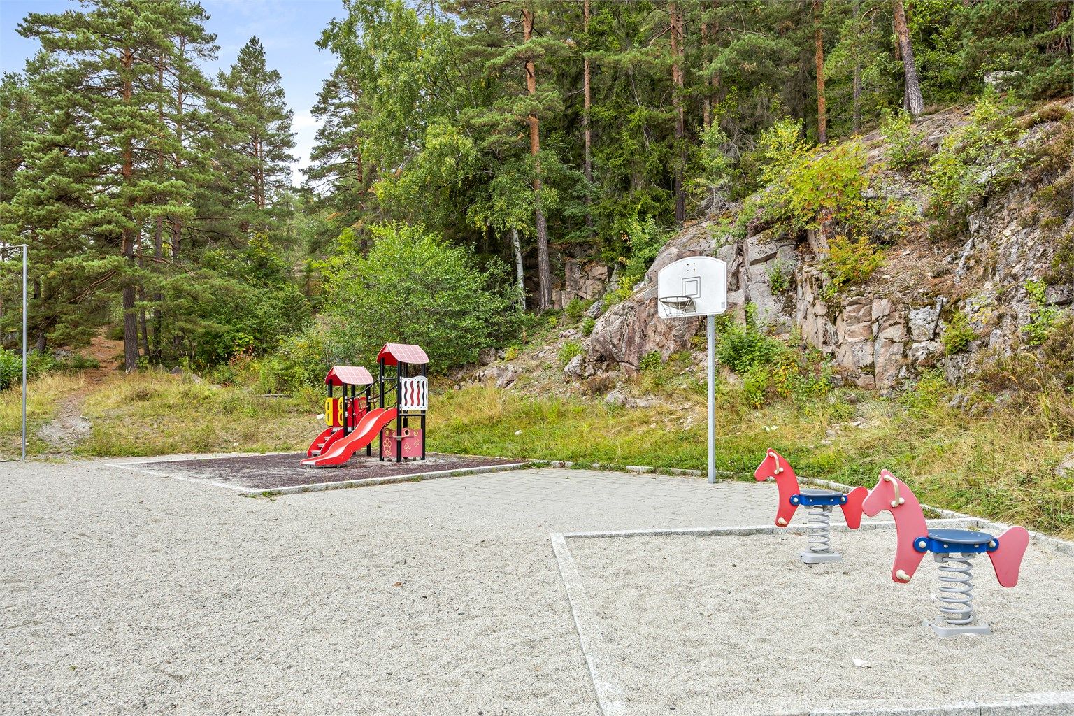 Fellesområde med lekeplass