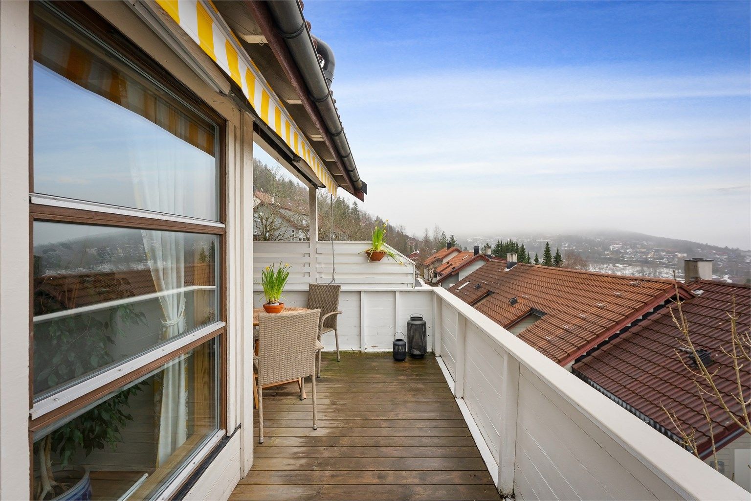 Fra stuen er det utgang til en herlig veranda