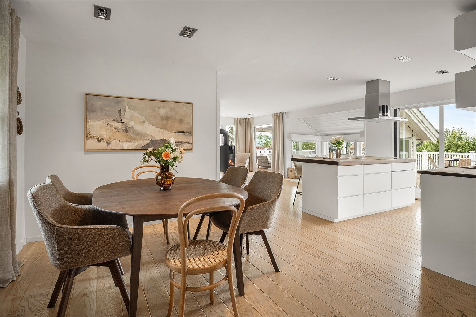 Plass til spisebord
