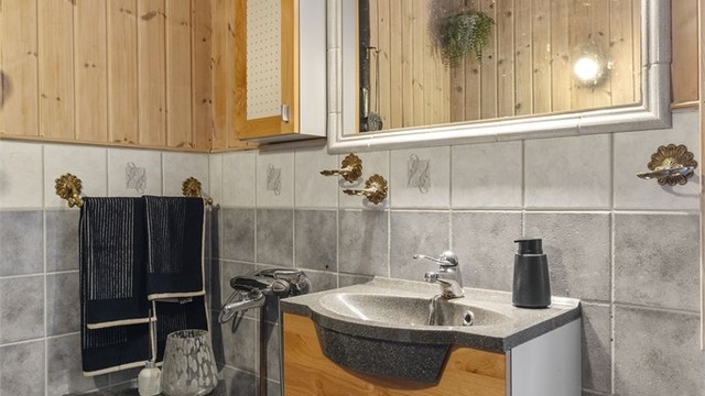 Det er også opplegg til badekar om man ønsker det med egen strøm kurs til evt. boblebad.