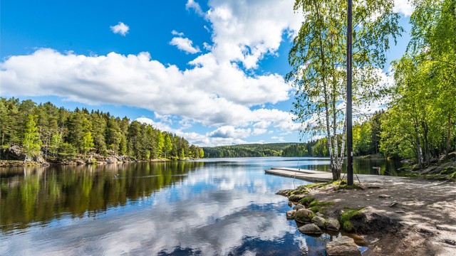 Østmarka er kjent for sin fine natur og en kort gåtur til badevannet Nøkklevann.