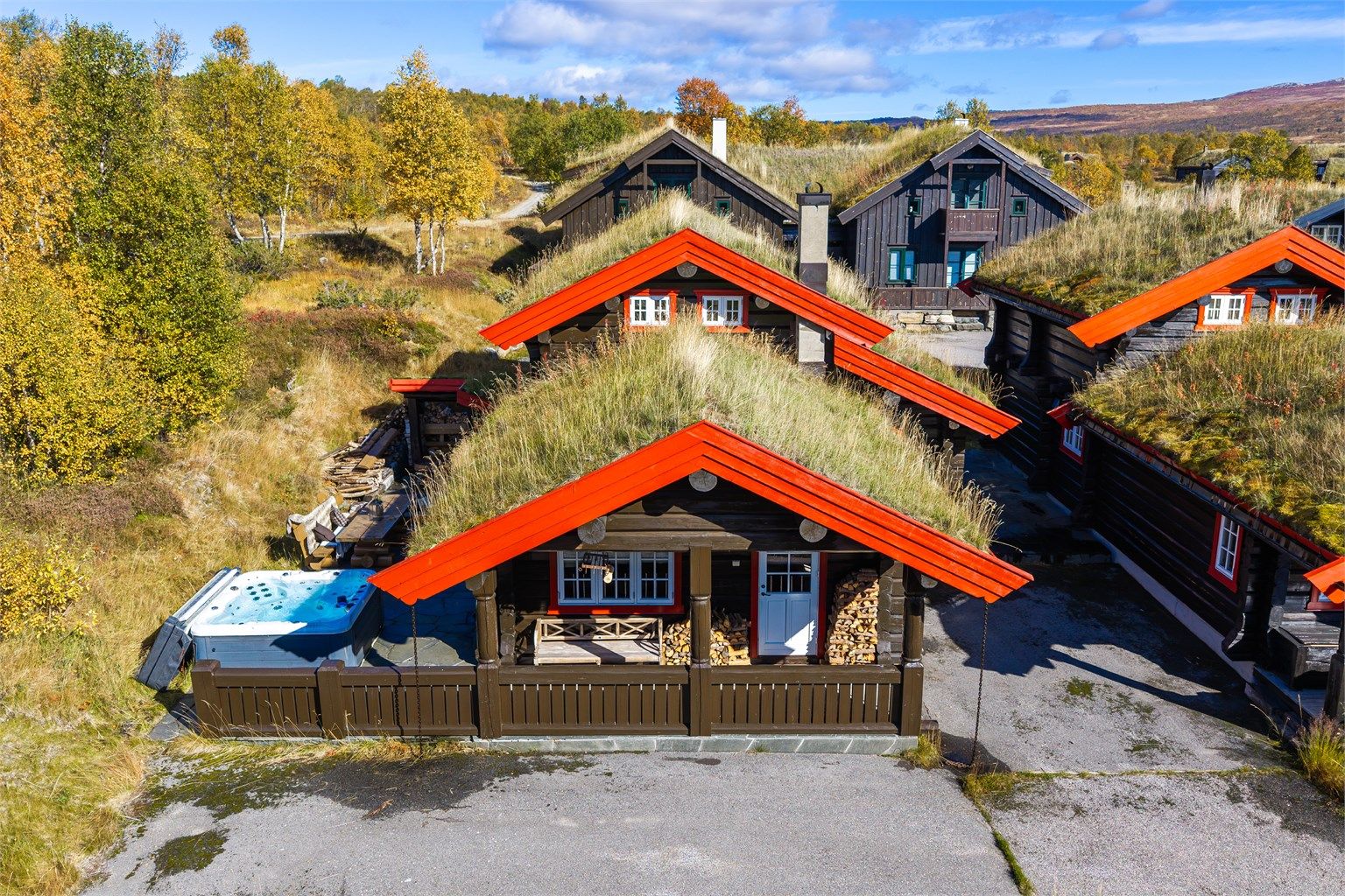 Endehytte rett ved skiløypa.