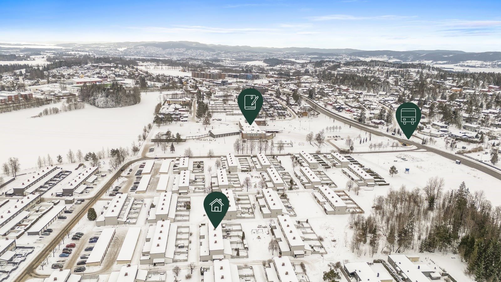 Her har du kort vei til skolen os busstopp hvor det går direktebuss til Oslo s