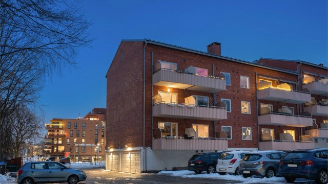 For den aktive er det kort vei til flere treningssentre som Fresh Fitness og SATS Kampen.