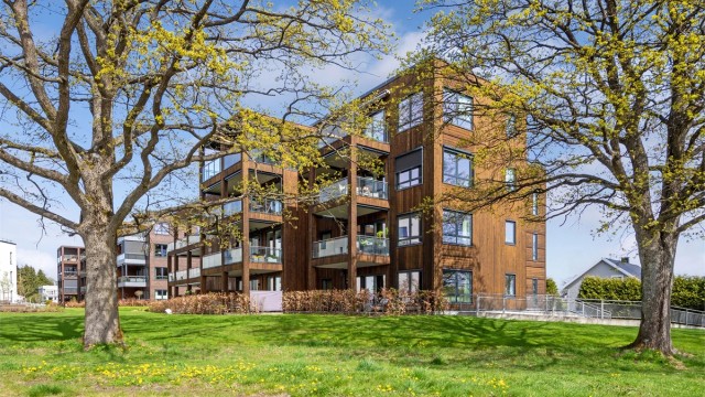 Eiendommen ligger i et barnevennlig og etablert boligområde på Teie ca. 2 km fra Tønsberg sentrum.